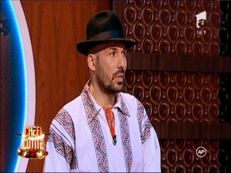 De la 8 ani își îngrijește mama și a fost nevoit să învețe să gătească: ”Mama este ca o icoană sfântă pentru mine”. Mihai i-a impresionat pe chefi cu o rețetă extraordinară