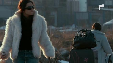 Facîîî ce vreeeeau eeeu... Lumy Nitsa și Lica au băgat în sperieți taximetriștii din București