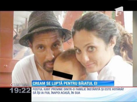 Cântăreaţa Cream, acuzată de răpire! Arista se luptă pentru băiatul ei