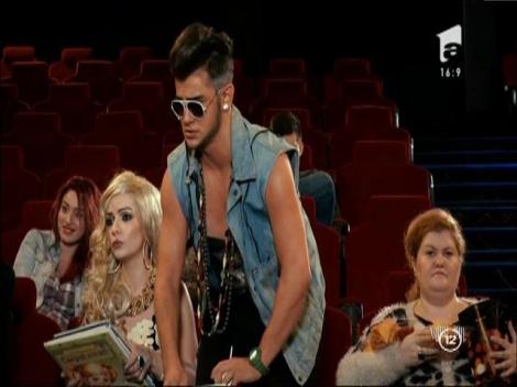 Malone, nemultumit de locurile la film