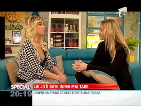 SPECIAL! Interviu cu Jo: "Stau pe Facebook 24 din 24!"