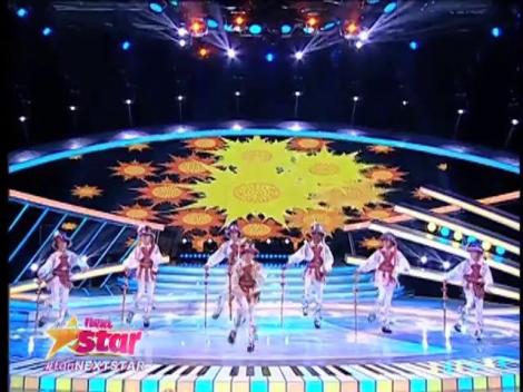 Ți se face pielea de găină! Povestea emoționantă a unui membru din ansamblul ”Codrulețul” a adus lacrimi în ochii juriului