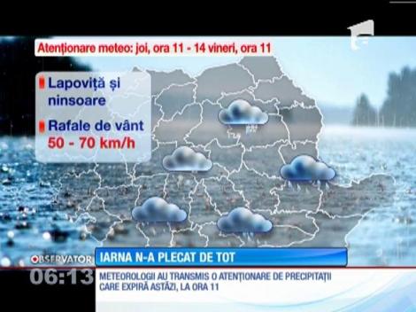 La munte, stratul de zăpadă a depăşit un metru şi jumătate!
