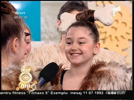 Trupa ”Dinamic” de la Palatul Copiilor, dans și voie bună