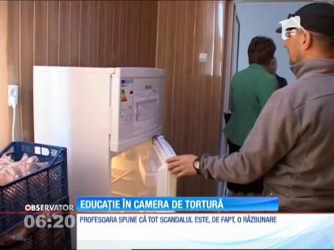 Elevii unei şcoli din Hunedoara susțin că sunt torturați în magazia în care se ţin cornurile şi laptele