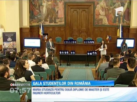 La gala studenților din România au fost răsplătiți cei mai buni tineri