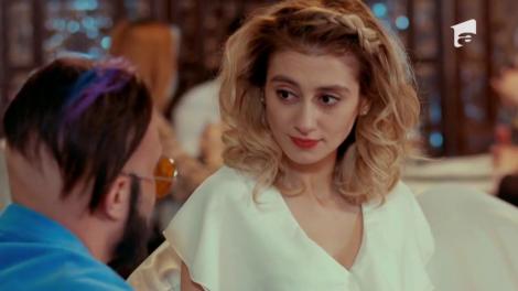 Roby Roberto îi cere mâna Danielei, iubita sa