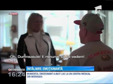 Întâlnire emoționantă cu inima fiului ei!