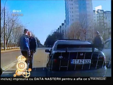 Smiley News! Rușii: ca la ei, la nimeni! Bătaie în trafic, pe limba lor