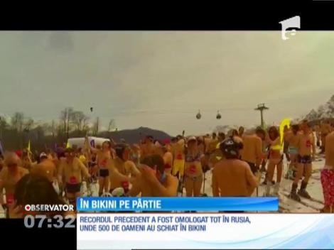 În bikini pe pârtie