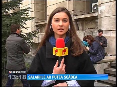 Bugetarii sperau la salarii mai mari, dar s-au trezit cu ele micşorate