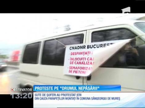 Proteste pe ”Drumul al nepăsării” din comuna Sângeorgiu de Mureş