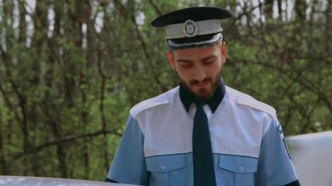 Roby Roberto este oprit de poliţie în timp ce transportă un mort în portbagaj