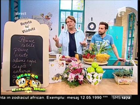 „Penne rebele” a la Vlăduț.  Paste cu sos din alune caju și parmezan