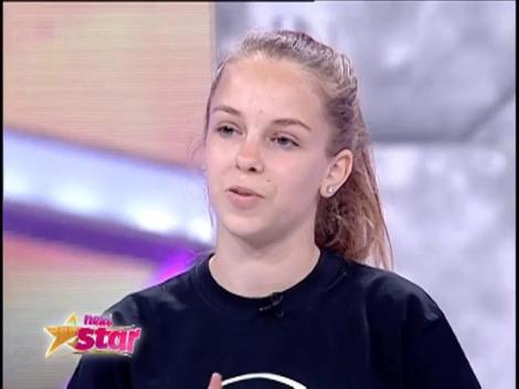 Prezentare: La 14 ani, Kira Nagy este campioana mondială la show dance!
