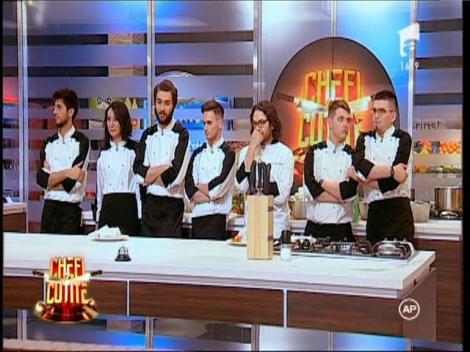 Preparatele de tip fast-food sunt degustate de către specialiști