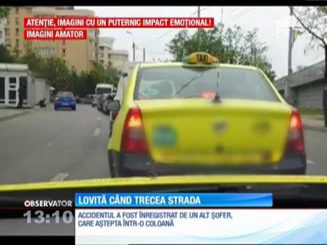 Accident surprins pe camere în Iași! O tânără a fost lovită de maşină care venea ilegal pe contrasens
