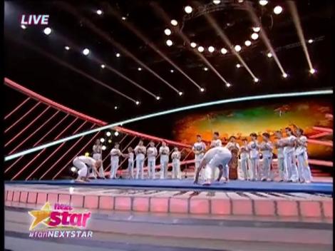 Ca pe Copacabana. Grupul de dans Capoeira a adus carnavalul de la Rio pe scena „Next Star”