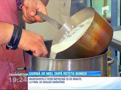 Cătălin Scărlătescu a inovat reţeta bunicii sale de ciorbă de miel
