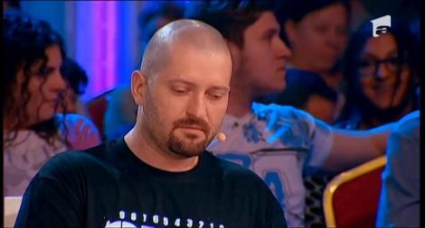 S-a dat de gol. Cheloo, un mare „LIKE” pentru manelistul Cătălin Pădurețu!