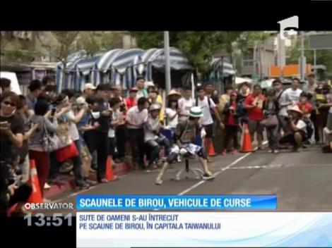 Întrecere pe scaunele de birou, în capitala Taiwanului