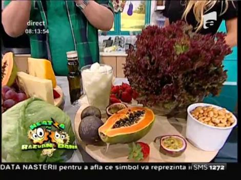 Reţeta zilei: Sănătate curată! Salată exotică cu cinci tipuri de brânză