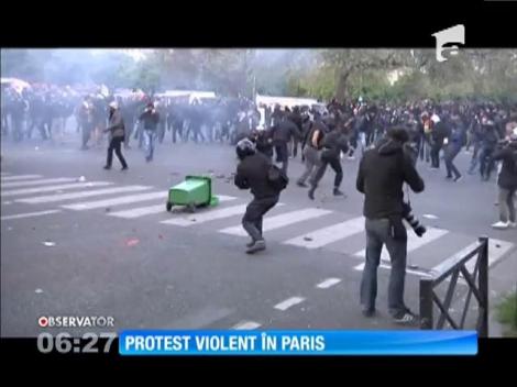 Scene de război pe străzile din Paris, unde numeroşi protestatari s-au luat la bătaie cu forţele de ordine