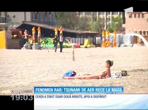 Fenomen rar: Tsunami de aer rece la mare
