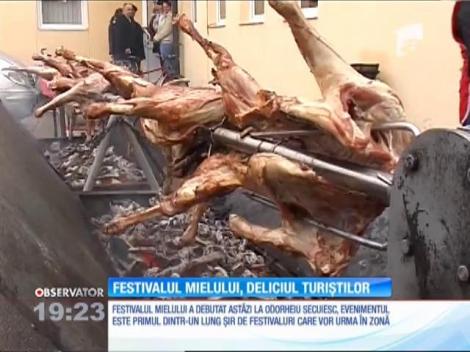 S-a dat startul Festivalului Mielului la Odorheiu Secuiesc