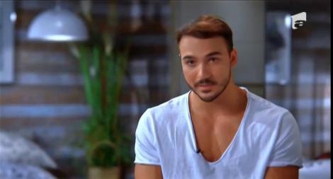 Deea și-a ales prima victimă! Pleacă la întâlnire cu Robert! Matei, ispita supremă, și-a ales-o pe Elena! Surprizele încep să apară!