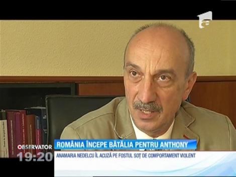 Anthony s-a adaptat în România şi vrea să rămână aici. Asta încearcă să le spună Anamaria Nedelcu, judecătorilor