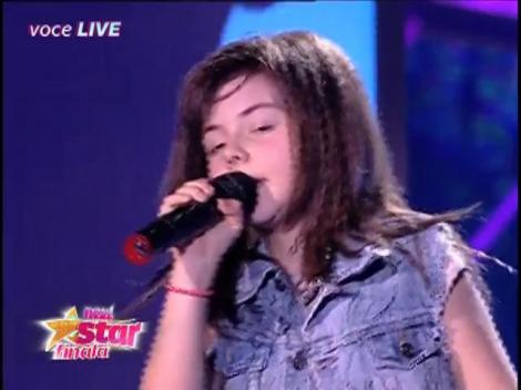 „Take Me Home” le-a zis Ama Codreanu tuturor! Puștoaica a cântat și a demonstrat că are tot ce îi trebuie pentru a deveni un star adevărat!