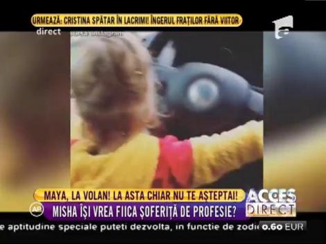 Abia a împlinit 2 ani şi deja a urcat la volanul maşinii!