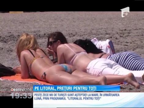 Pe litoral, comercianţii îi așteaptă cu oferte pe turiști