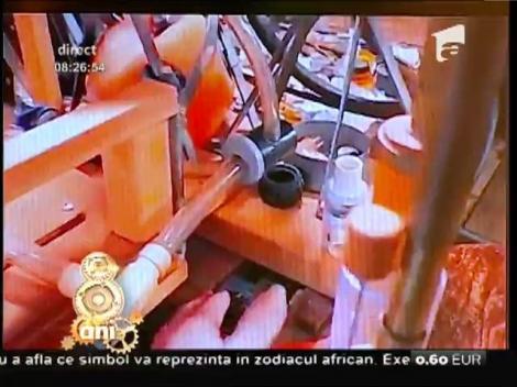 Smiley News: Artă în vârf de creion