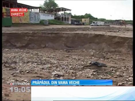 Plaja din Vama Veche, împărțită în două! O furtună a făcut prăpăd