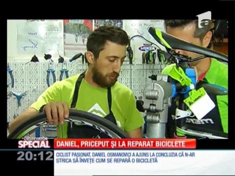 Special! Daniel Osmanovici, priceput și la reparat biciclete