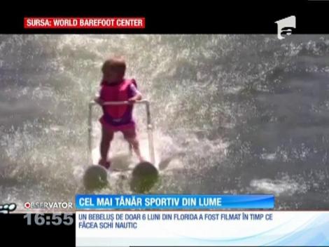 Un bebeluş de doar şase luni din Florida a făcut schi nautic