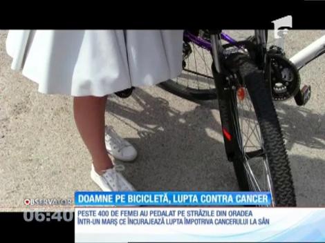 Peste 400 de bicicliste au răspuns provocării SkirtBike, pe străzile din Oradea