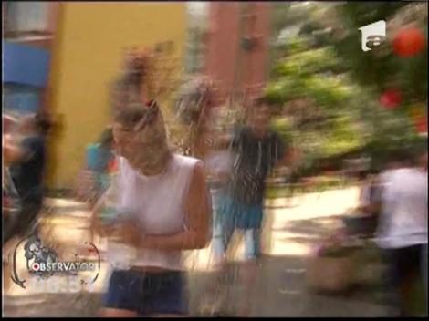 Bătaie cu apă într-un campus din Timişoara