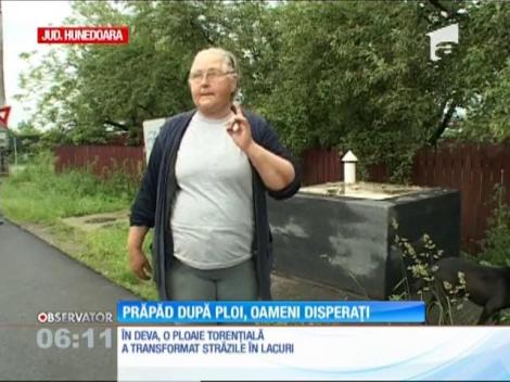 Zeci de gospodării din Hunedoara şi Sălaj au fost măturate de puhoaie