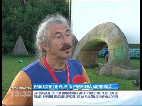 Proiecţie de film, în premieră mondială, într-un parc artistic