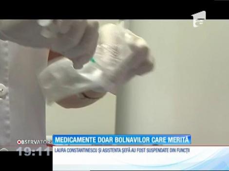 Într-unul dintre cele mai mari spitale din Bucureşti, medicii se joacă de-a Dumnezeu. Ei decid cine primeşte şi cine nu medicamente