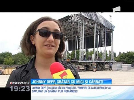 Johnny Depp a închiriat un local din Bucureşti, unde a încins un grătar cu mici şi cârnaţi