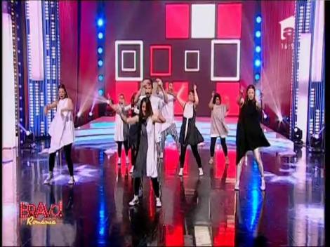 Din dragoste "Per Amore"! De la "Let it Be", la "Imagine", echipa a emoţionat până la lacrimi pe piesele celor de la "The Beatles"