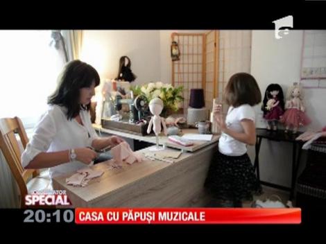 Special! Casa cu păpuși muzicale