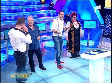 Runda 2: Ce fac turmele de oi din "Mioriţa" atunci când "vin în cale"?