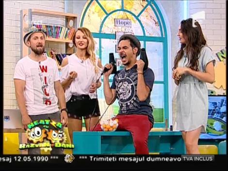 Ssst, liniște toată lumea! Răzvane, ne concentrăm și noi puțin? Cum ţii o minge de tenis de masă pe jetul de aer al unui feon? Simplu, dar mai ales, distractiv!