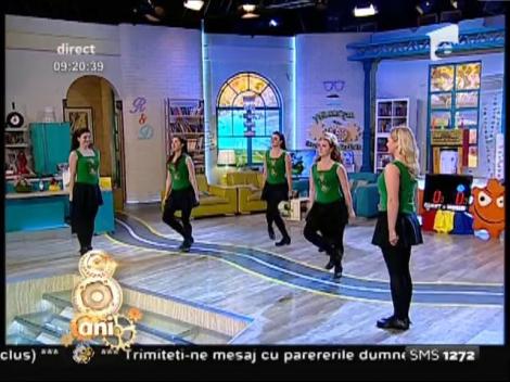 Dansuri irlandeze în platoul de la Neatza, cu ansamblul Innova
