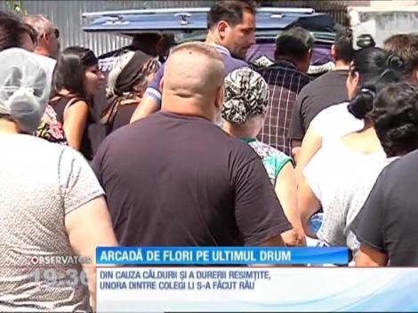 Giulia, copila scoasă fără suflare din piscină, condusă pe ultimul drum